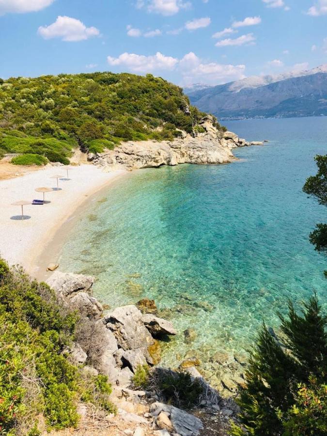 Beachfront Houses Pogonia Екстер'єр фото